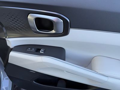 2026 Kia Sorento — photo 13 view