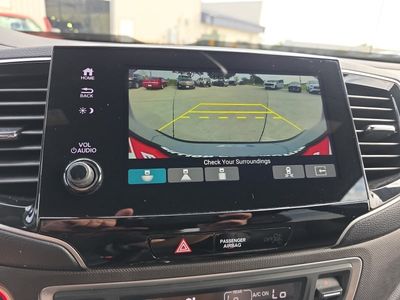 2023 Honda Passport — photo 14 view