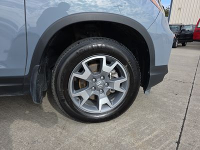 2023 Honda Passport — photo 9 view