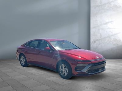 2025 Hyundai Sonata - Photo 1
