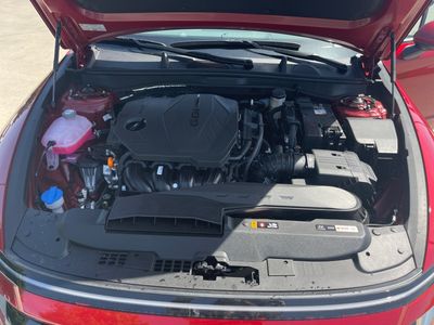 2025 Hyundai Sonata - Photo 12