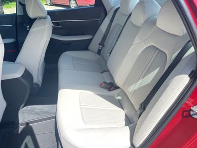 2025 Hyundai Sonata - Photo 15