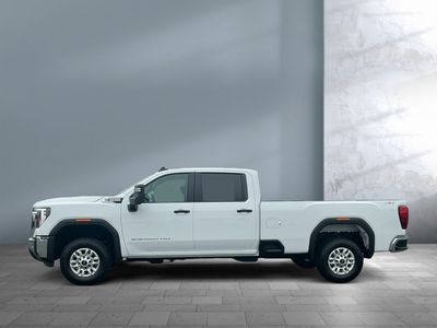 2025 GMC Sierra 2500HD — detail view