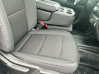 2025 GMC Sierra 2500HD — photo 8 view