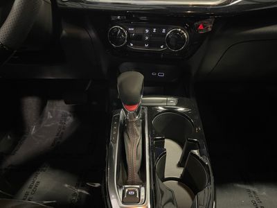 2026 Chevrolet Trax — photo 9 view