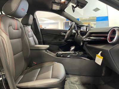 2026 Chevrolet Trax — photo 10 view