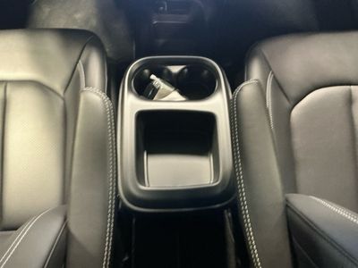 2026 Chrysler Pacifica — photo 15 view