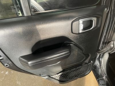 2019 Jeep Wrangler Unlimited — photo 9 view