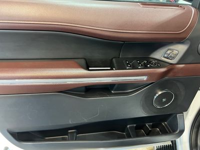 2024 Ford Expedition Max — photo 9 view