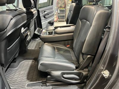 2024 Jeep Grand Wagoneer L - Photo 12