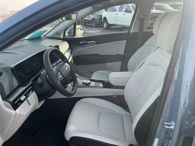 2026 Kia Sportage Hybrid — photo 8 view