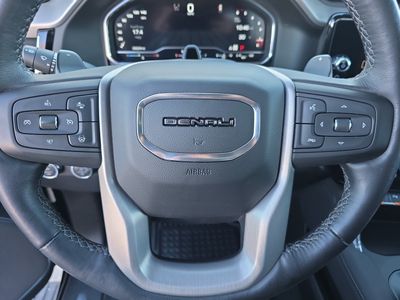 2025 GMC Sierra 1500 — photo 11 view