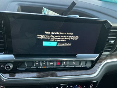 2026 Chevrolet Silverado 1500 — photo 10 view