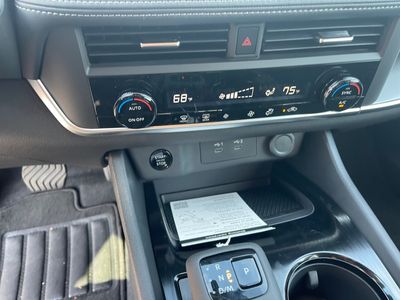2026 Nissan Rogue — photo 12 view