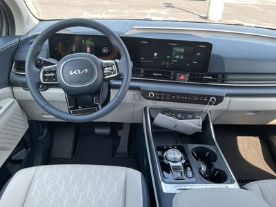 2026 Kia Carnival Hybrid - Photo 10