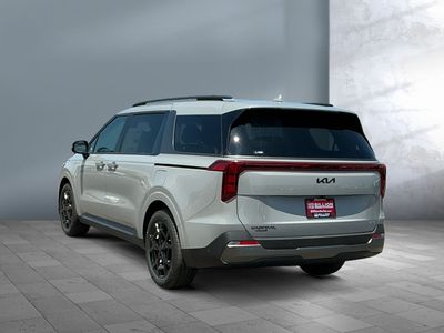 2026 Kia Carnival Hybrid - Photo 2