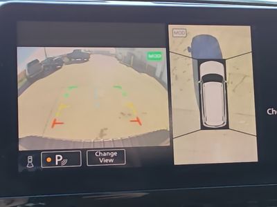 2021 Nissan Armada — photo 8 view