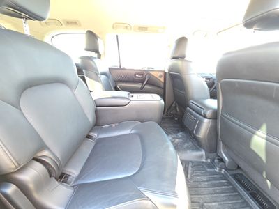 2021 Nissan Armada — photo 9 view