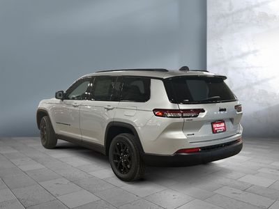 2025 Jeep Grand Cherokee L - Photo 5