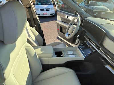 2026 Hyundai Santa Fe Hybrid - Photo 8