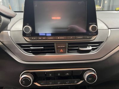 2023 Nissan Altima - Photo 12