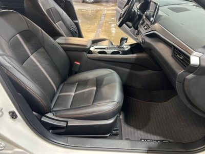 2023 Nissan Altima - Photo 15