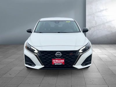 2023 Nissan Altima - Photo 3