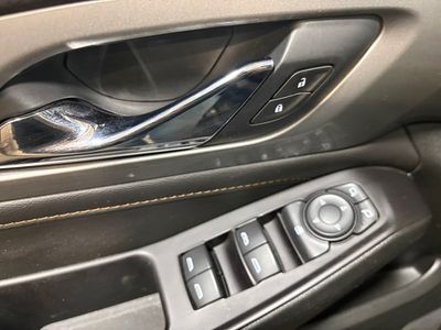2020 Chevrolet Traverse - Photo 8