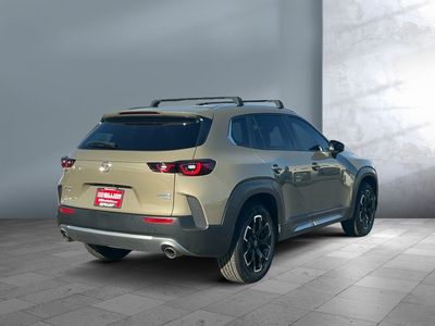 2023 Mazda CX-50 - Photo 2