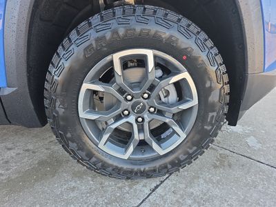 2026 Chevrolet Equinox — photo 9 view