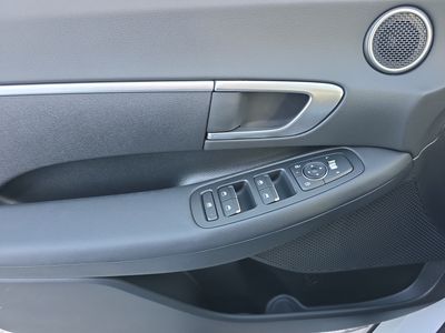 2026 Hyundai Sonata - Photo 11