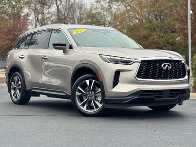 2023 INFINITI QX60 LUXE - Photo 1