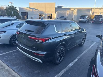 2024 Mitsubishi Outlander SE — interior view
