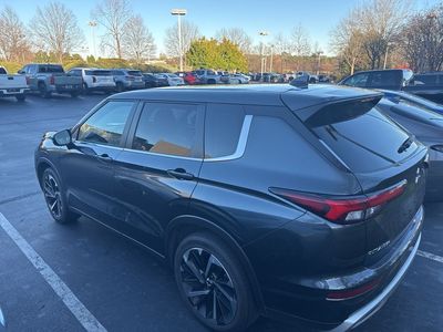 2024 Mitsubishi Outlander SE — detail view