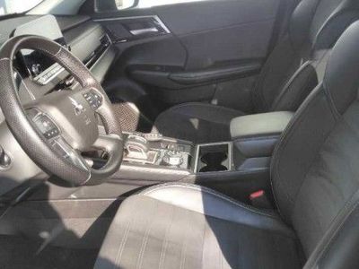2024 Mitsubishi Outlander SE — engine compartment view