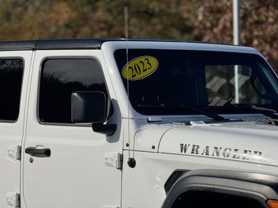 2023 Jeep Wrangler Altitude - Photo 10