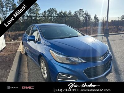 2017 Chevrolet Cruze LT - Photo 4