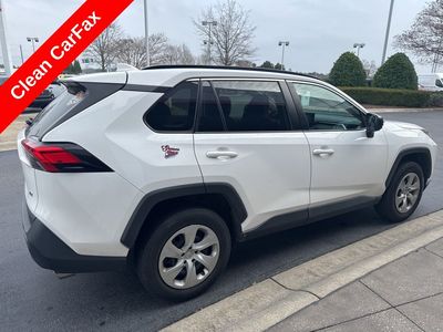 2021 Toyota RAV4 LE — photo 9 view