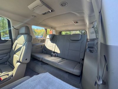 2015 GMC Yukon XL SLT 1500 — photo 14 view