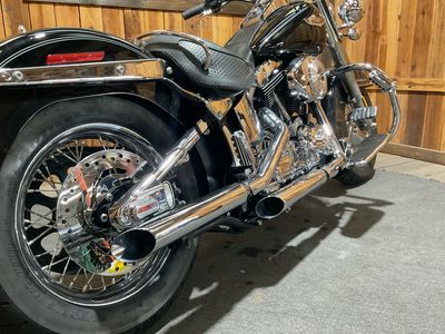 2006 Harley-Davidson Softail Deluxe - Photo 2
