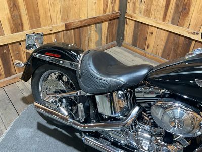 2006 Harley-Davidson Softail Deluxe - Photo 10