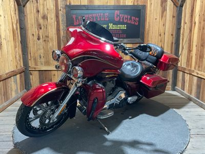 2005 Harley-Davidson FLHTCSE2 Screamin' Eagle Electra Glide 2 - Photo 10