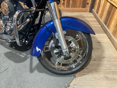 2016 Harley-Davidson Road Glide Special — photo 13 view