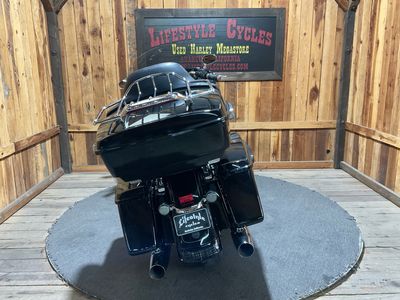 2015 Harley-Davidson Road Glide Special — side profile view