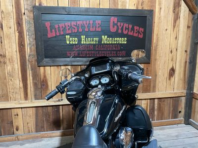2015 Harley-Davidson Road Glide Special — photo 13 view