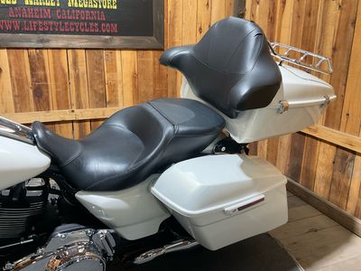 2018 Harley-Davidson Road Glide Special - Photo 11