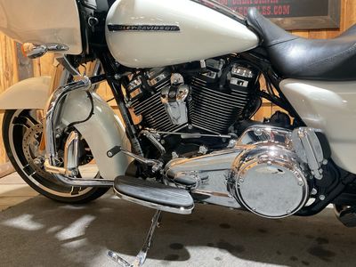 2018 Harley-Davidson Road Glide Special - Photo 6