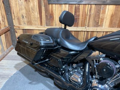 2016 Harley-Davidson Road Glide Special — photo 13 view