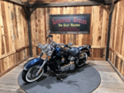 2016 Harley-Davidson Softail Deluxe — rear three-quarter view