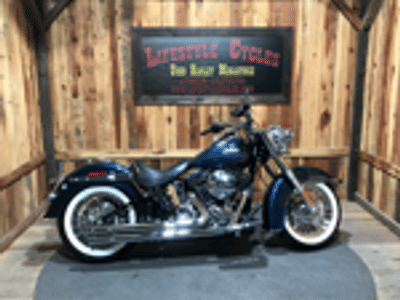 2016 Harley-Davidson Softail Deluxe — detail view